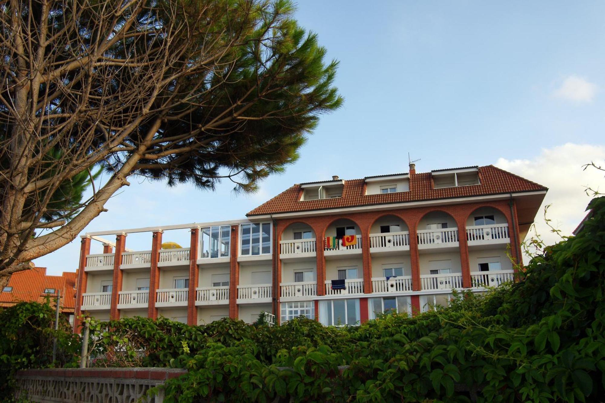 Hotel Torre Cristina Noja Luaran gambar