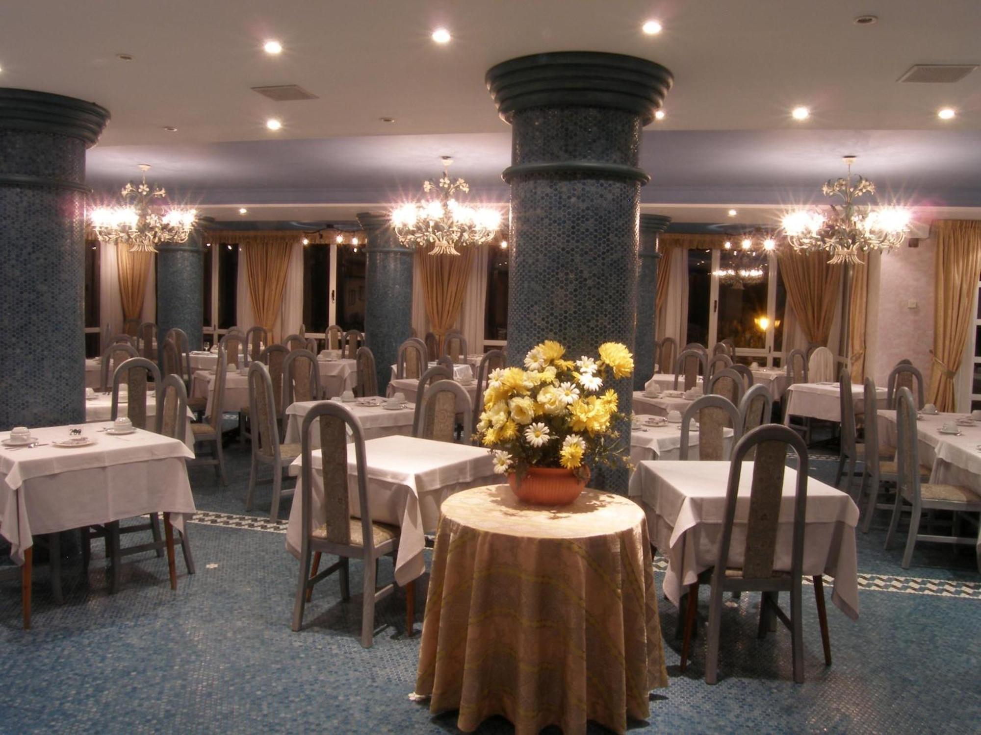 Hotel Torre Cristina Noja Luaran gambar