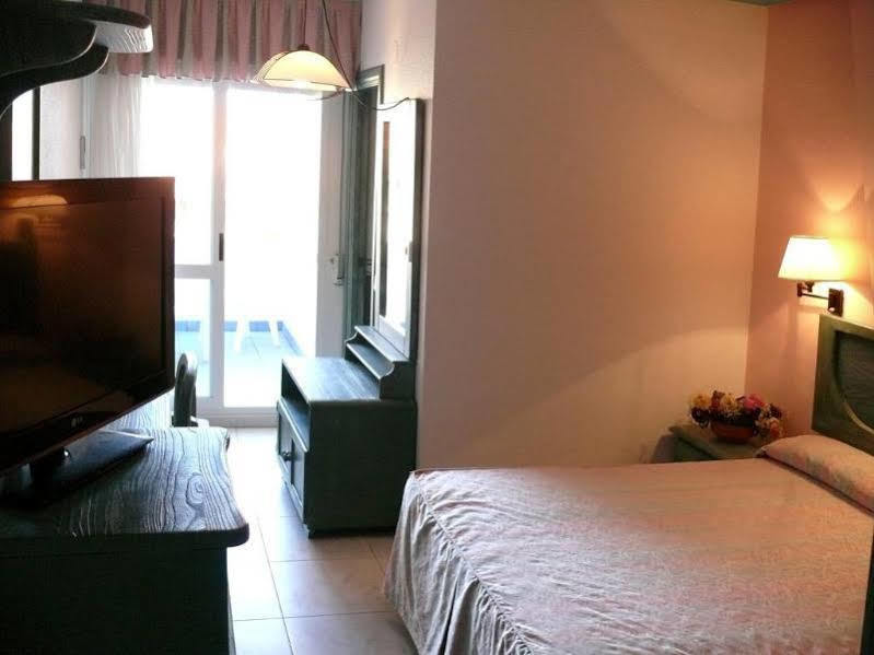 Hotel Torre Cristina Noja Luaran gambar