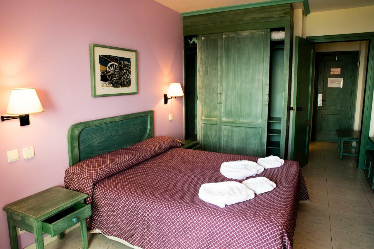 Hotel Torre Cristina Noja Luaran gambar